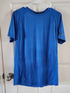 Under Armour Royal Blue Men’s Short Sleeve Performance Tee, Medium